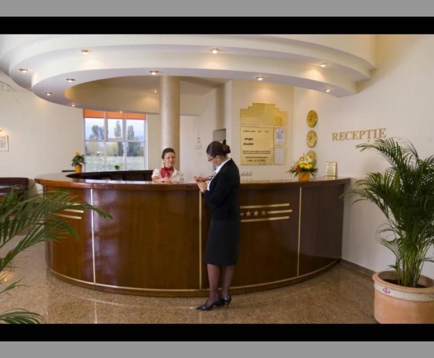 Отель Hotel Alinalex - Paradisul Acvatic Брашов-24
