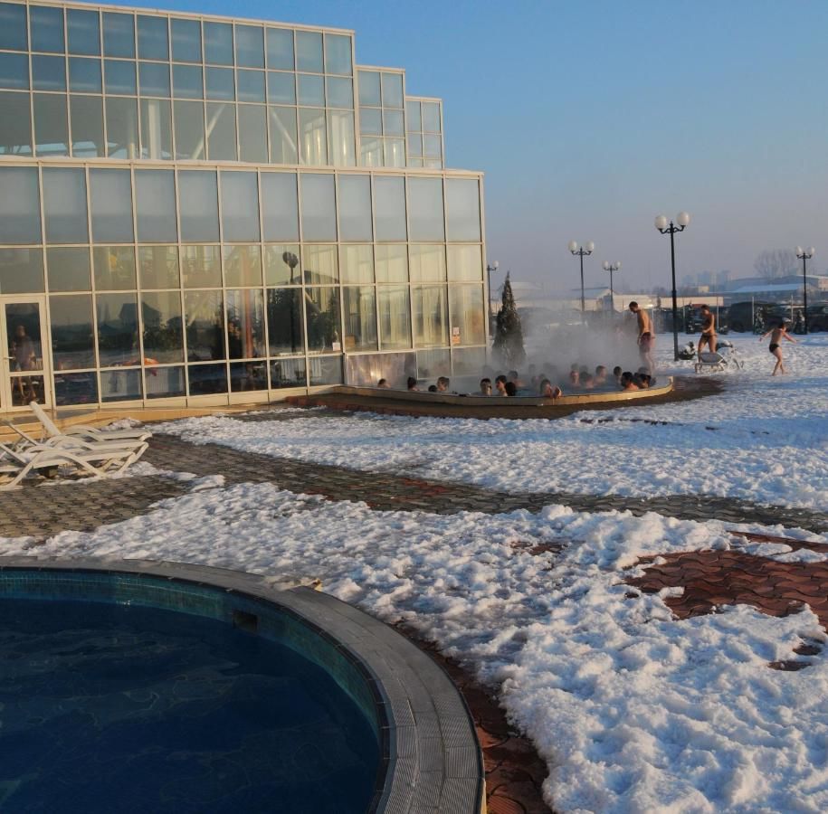 Отель Hotel Alinalex - Paradisul Acvatic Брашов-29