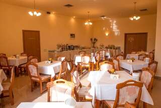 Отель Hotel Alinalex - Paradisul Acvatic Брашов-7