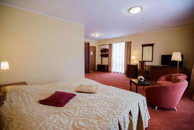 Отель Hotel Alinalex - Paradisul Acvatic Брашов-16