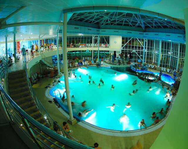 Отель Hotel Alinalex - Paradisul Acvatic Брашов-20