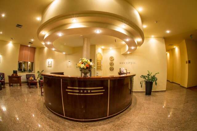 Отель Hotel Alinalex - Paradisul Acvatic Брашов-26